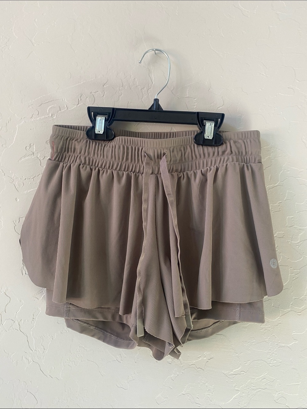 Women's Athletic Layered Shorts in Taupe